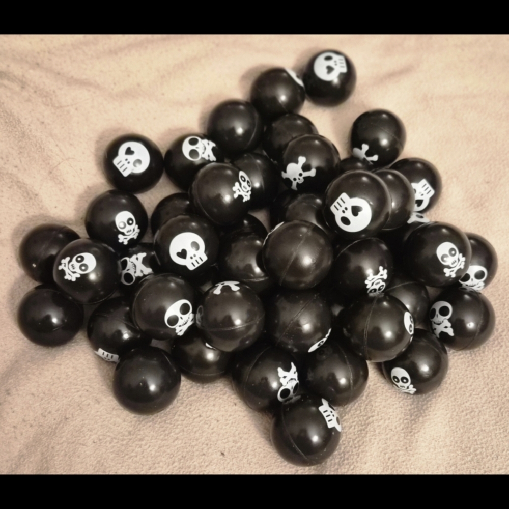Lot of 49 New Large Black Bouncy Balls 45mm 4 Different White Skull Graphics